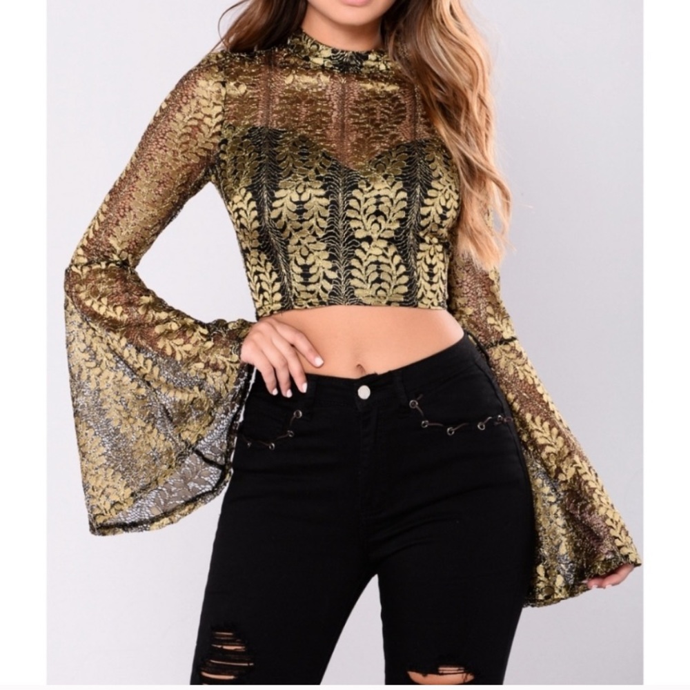 Fashion Nova Bell Sleeve Crop Top